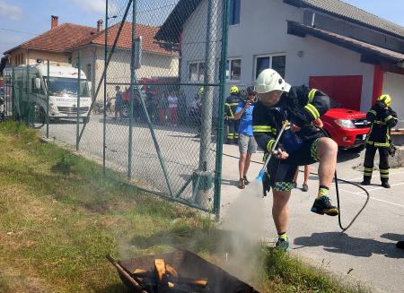 DEŽELAK UNEC 03 FOTO LJUBO VUKELIČ